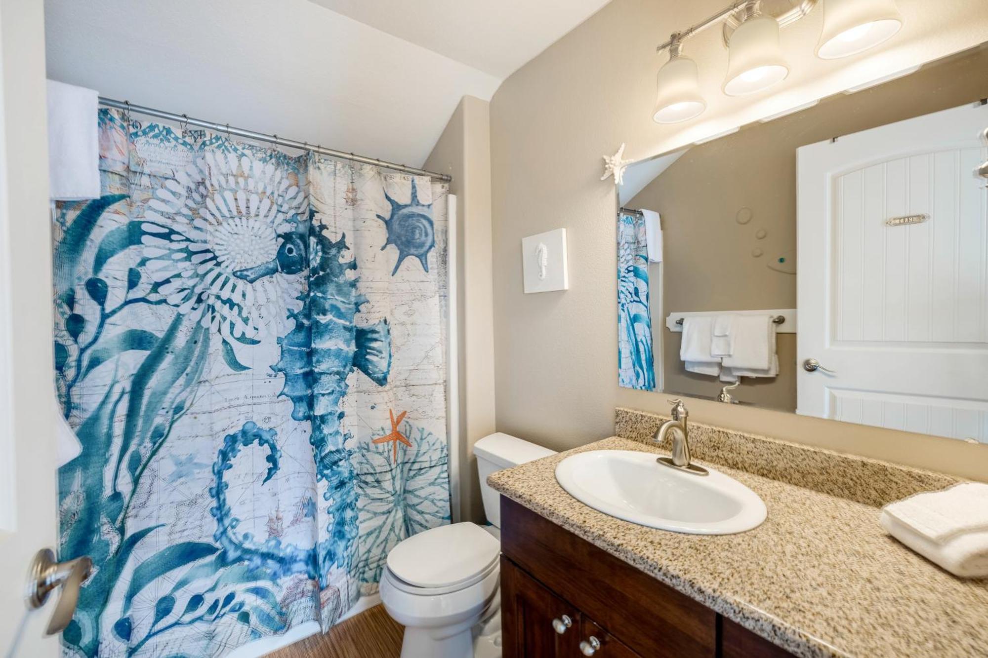 Captain'S Quarters And Cabins Depoe Bay Chambre photo